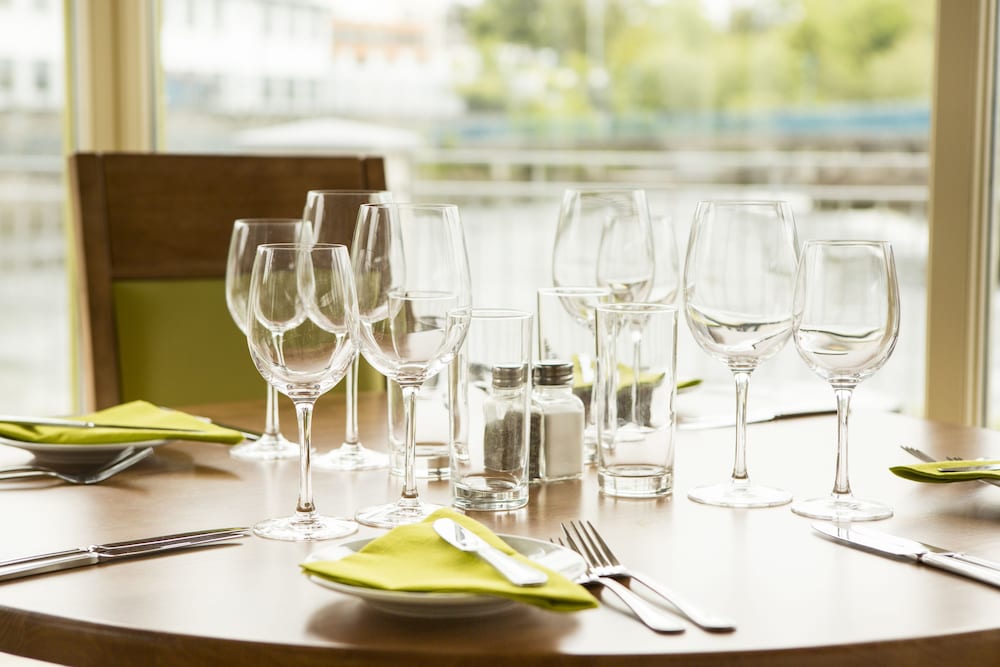 Riverside Hotel 20/50