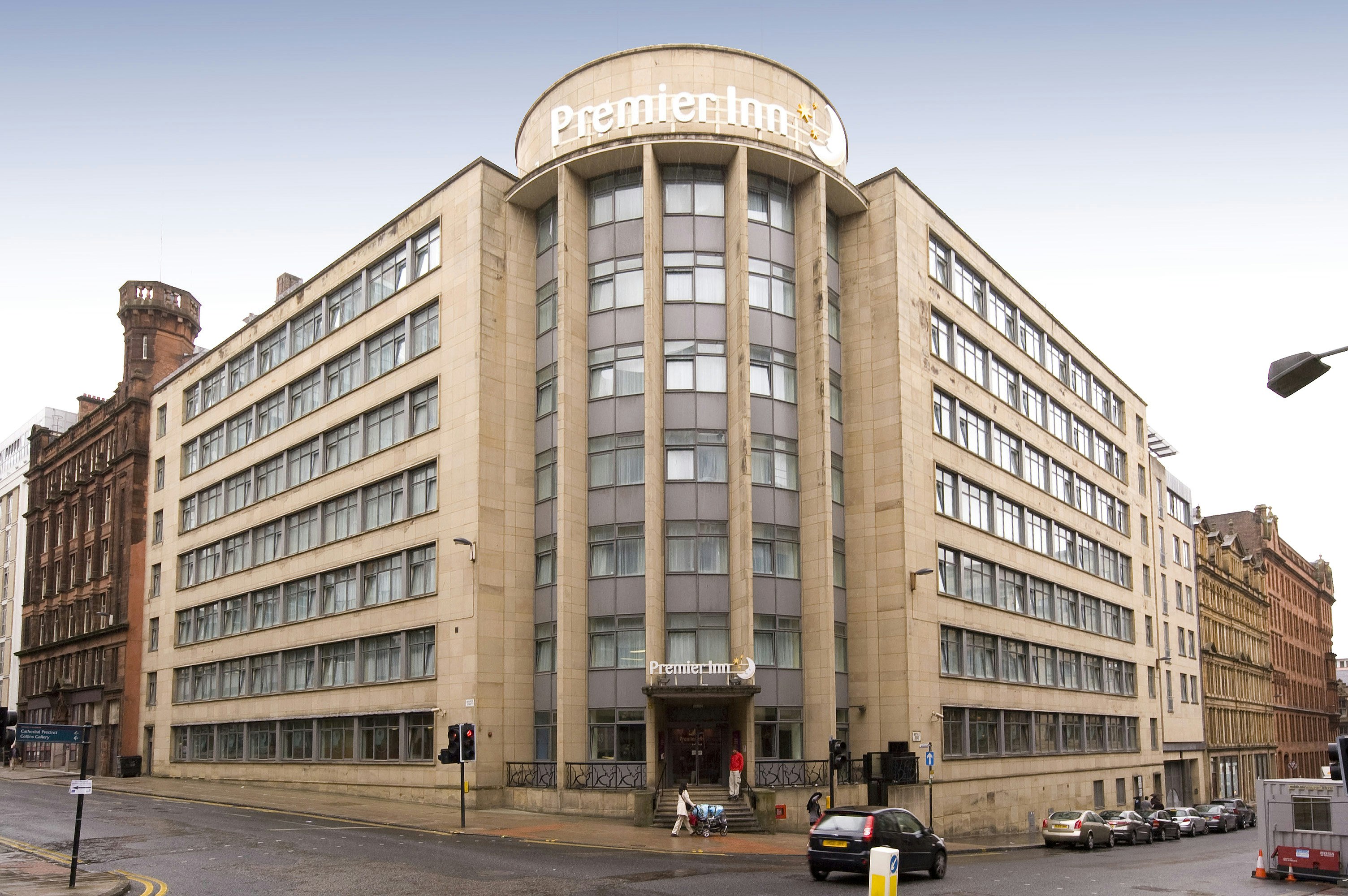 Premier Inn Glasgow City Centre (George Square) Hotel 43/48