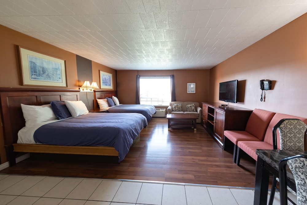 Villager Lodge 18/57