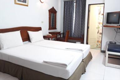 Standard, Twin Beds, with Fan