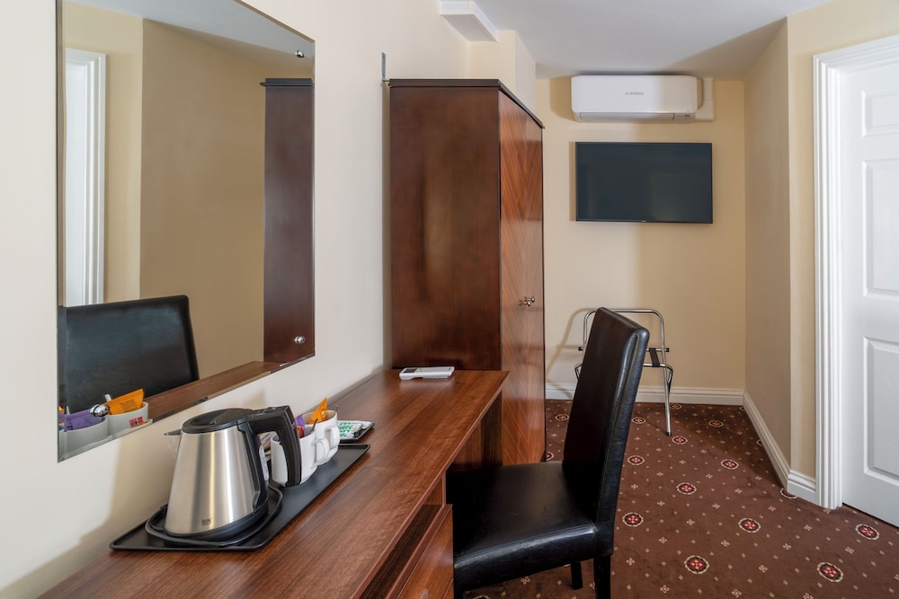 Sprowston Manor Hotel, Spa & Golf 38/48