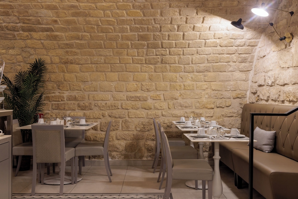 Hotel Saint Martin Bastille 34/50