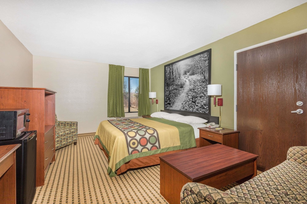 Namaste Inn & Suites Dawsonville 21/27