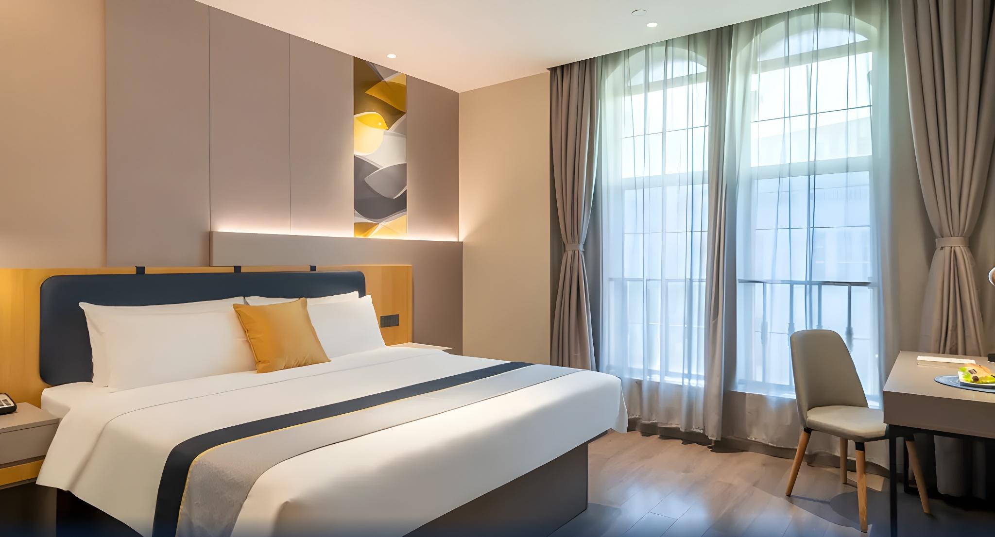 Home Inn Selected (Xiamen Zhongshan Road Pedestrian Street) 28/58