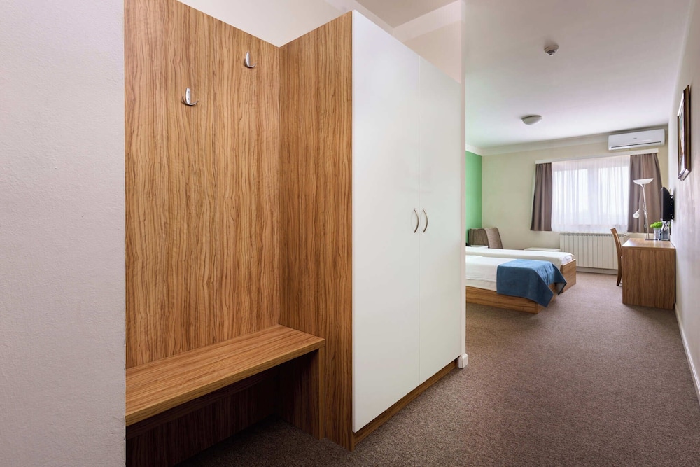 Hotel Phoenix Velika Gorica 35/36