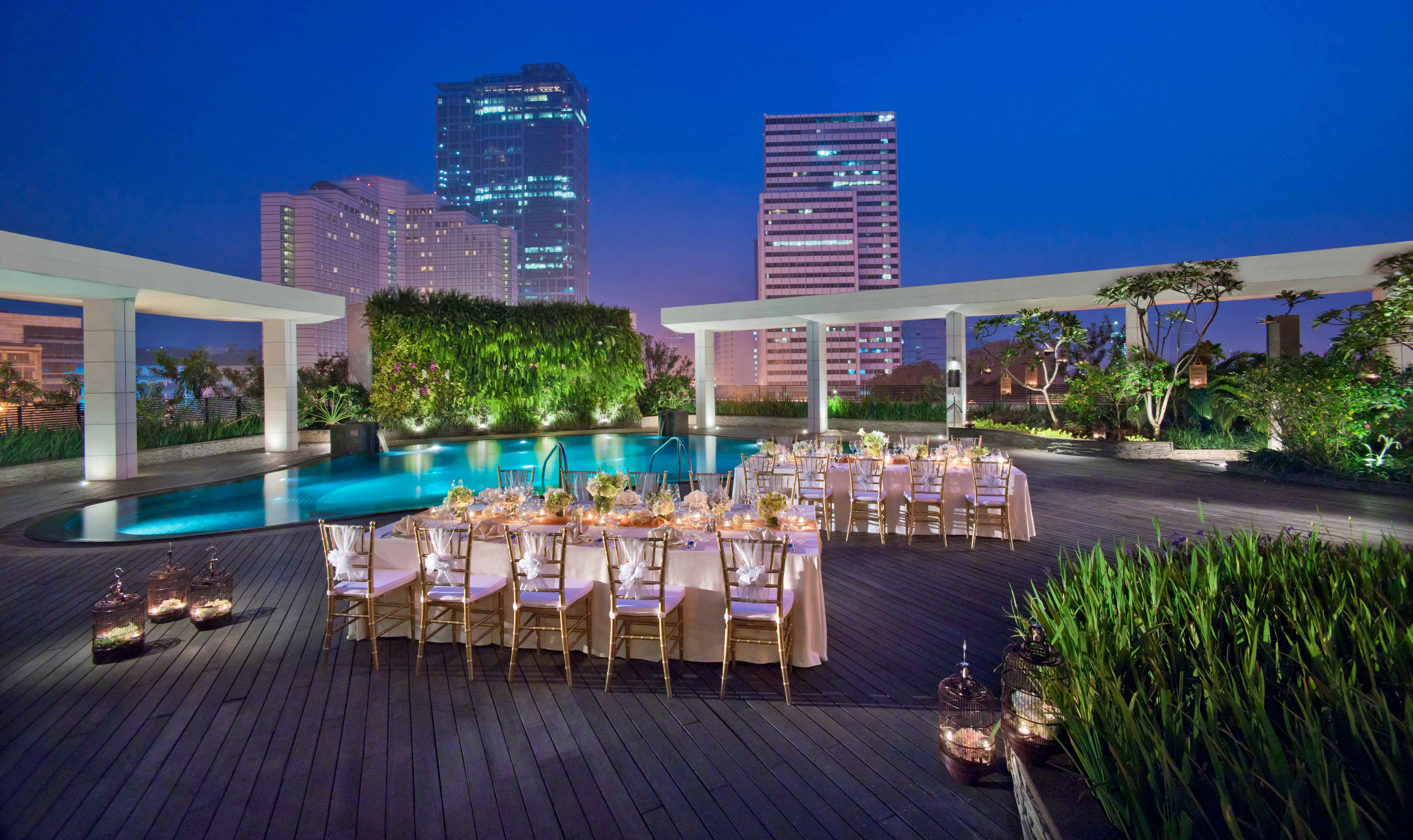 Mandarin Oriental, Jakarta 84/86