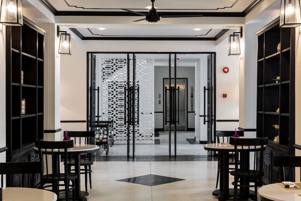 Mora Boutique Hotel 35/48