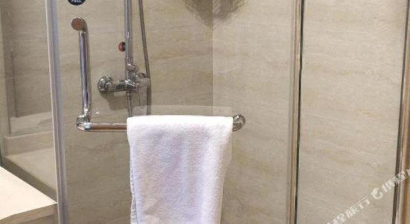 GreenTree Inn HuZhou AnJi YingBin Avenue Express Hotel 36/43