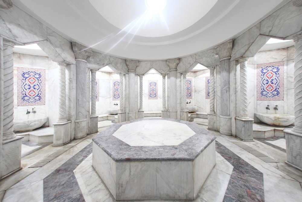 Mcg Marble Hotel 7/51