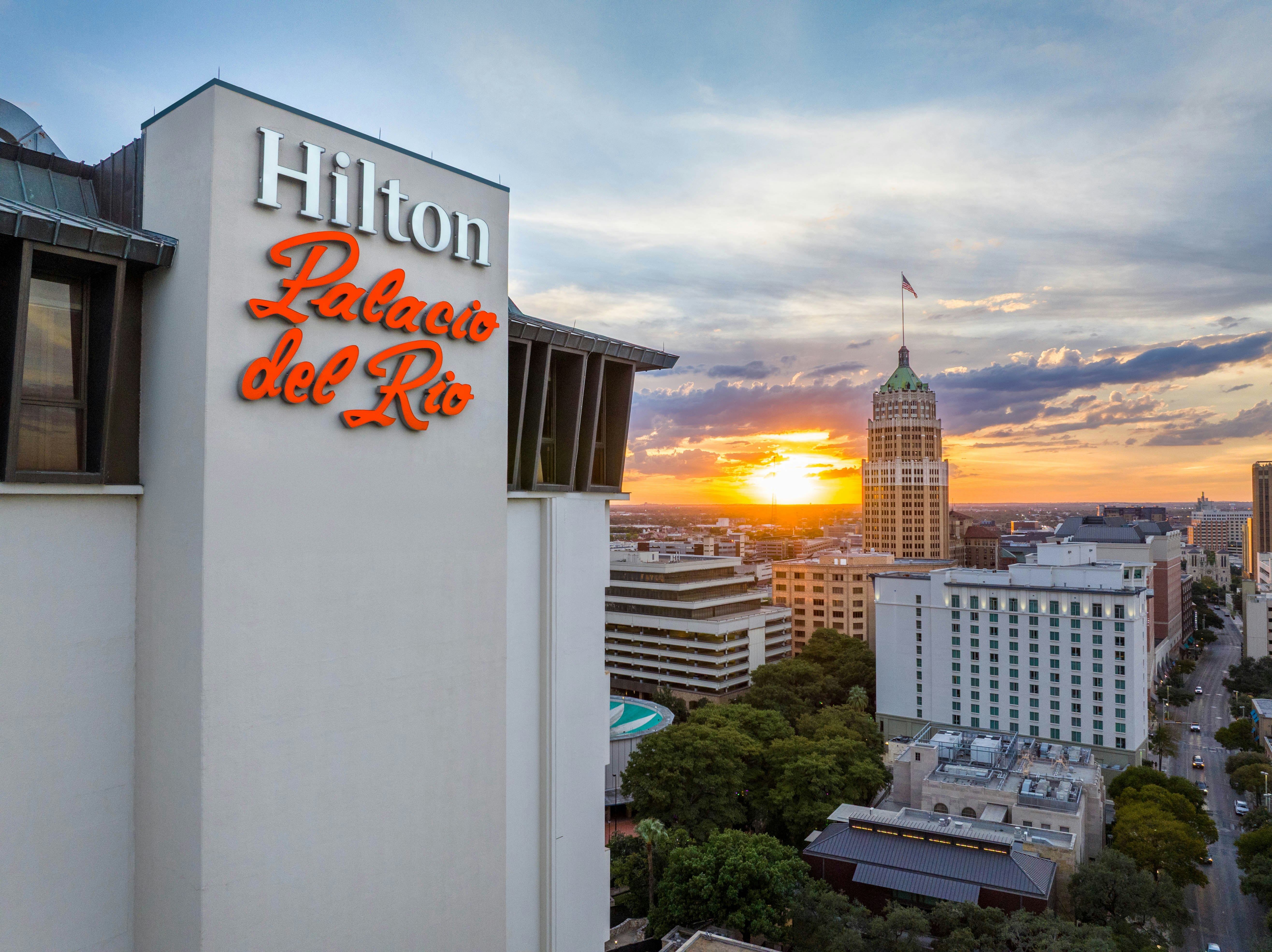 Hilton Palacio del Rio 19/79