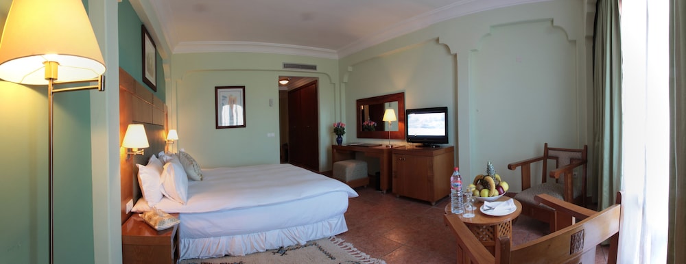 Grand Mogador Menara 19/72