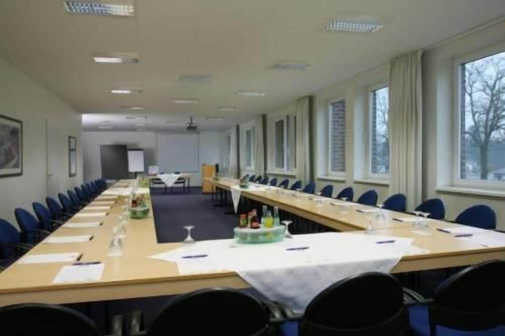 Stadthotel Oranienburg 12/15
