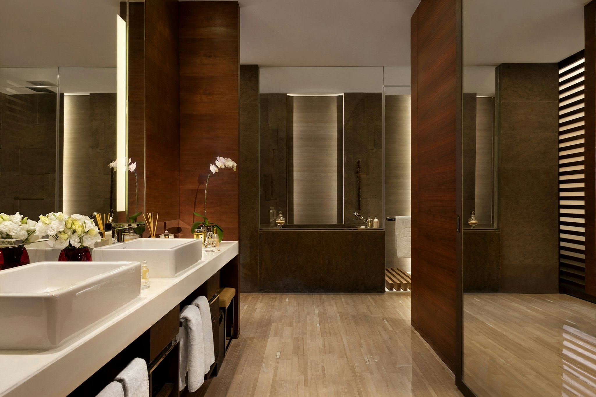 The Langham Shanghai Xintiandi 82/83