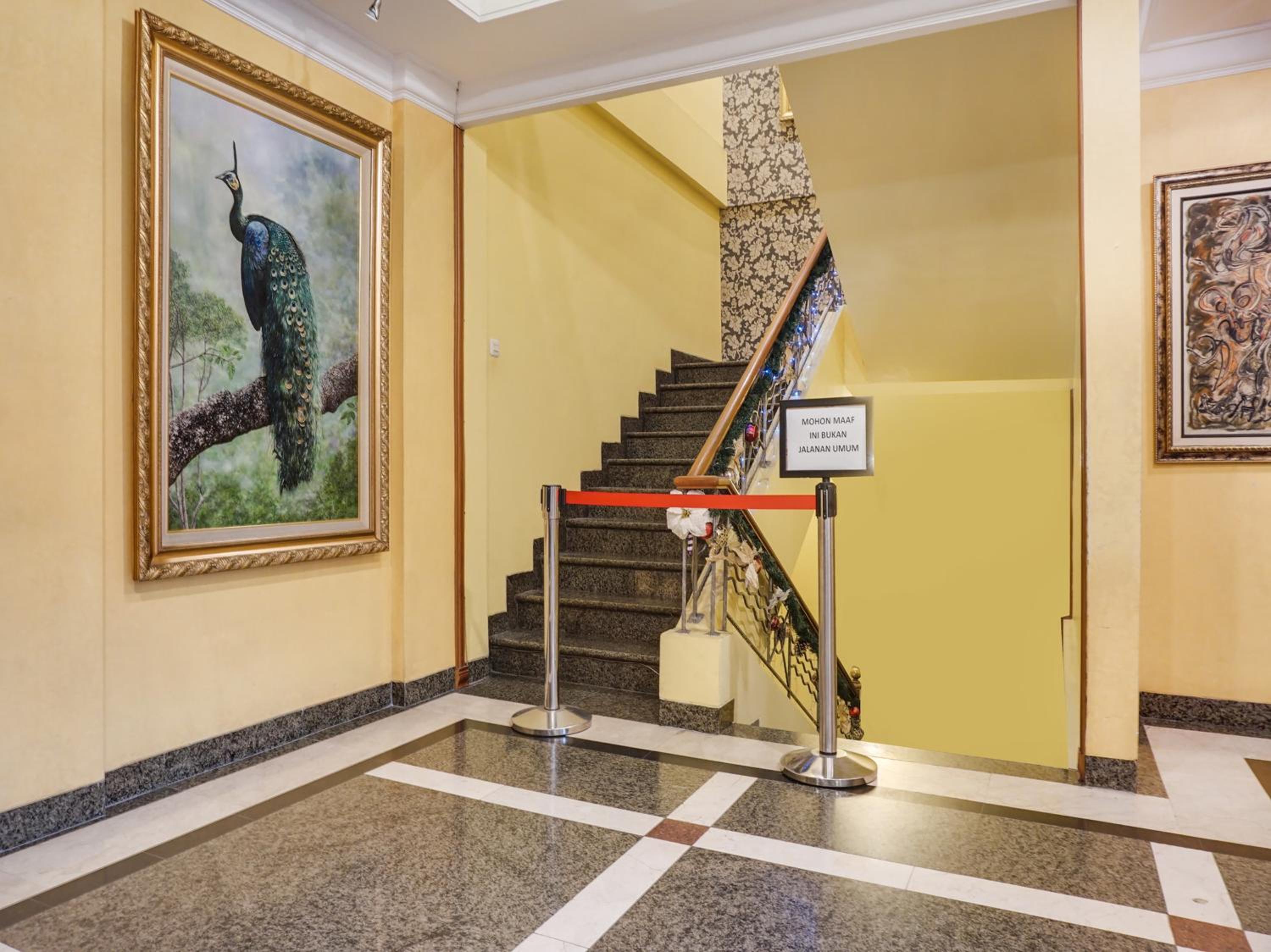 BI Executive Hotel 29/51