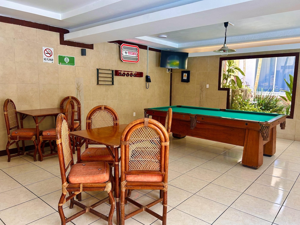 VF Villa Florencia Hotel 41/58
