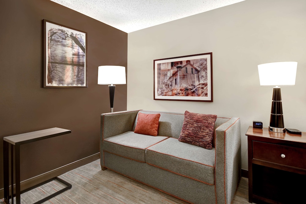 Hampton Inn & Suites Alexandria Old Town Area South 21/54