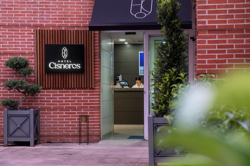 Cisneros 7/50