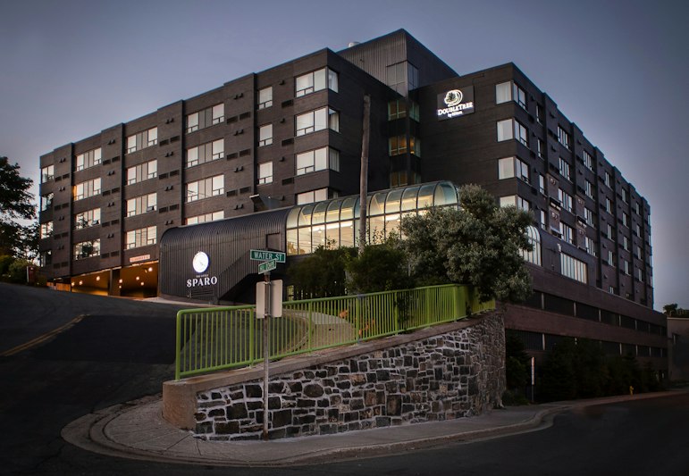 Doubletree By Hilton St Johns Harbourview 2/44