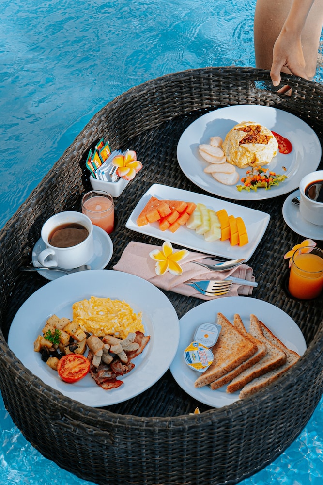 Luxotic Private Villa and Resort 36/50