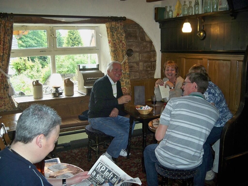 Nelson Railway Inn 10/16