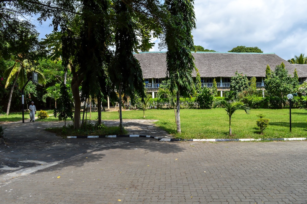 Greenwood Resort 51/57