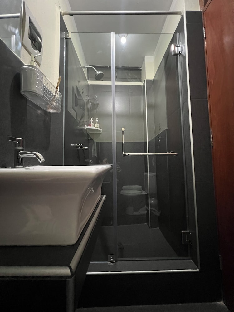 Lima Airport Tampu B&B 49/50