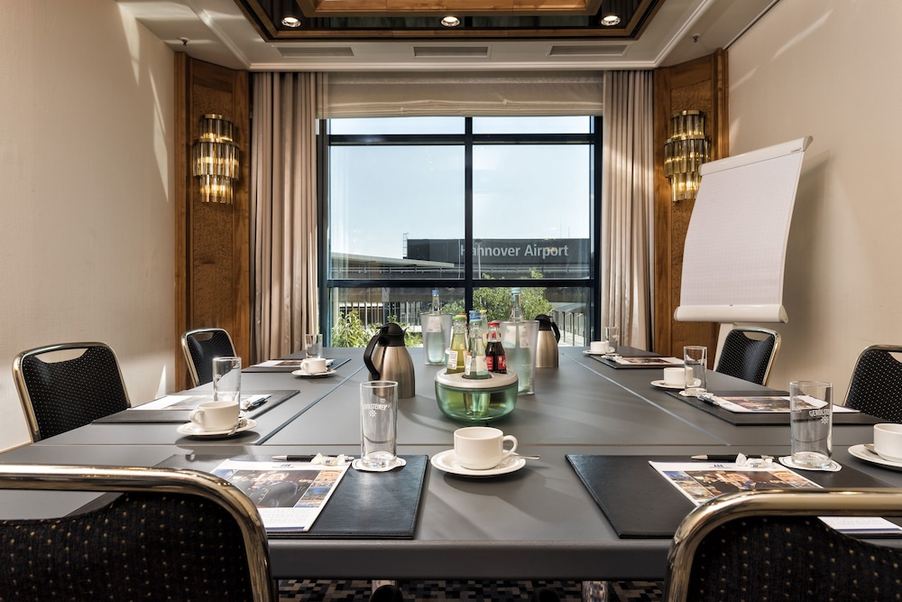 Maritim Airport Hotel Hannover 55/65