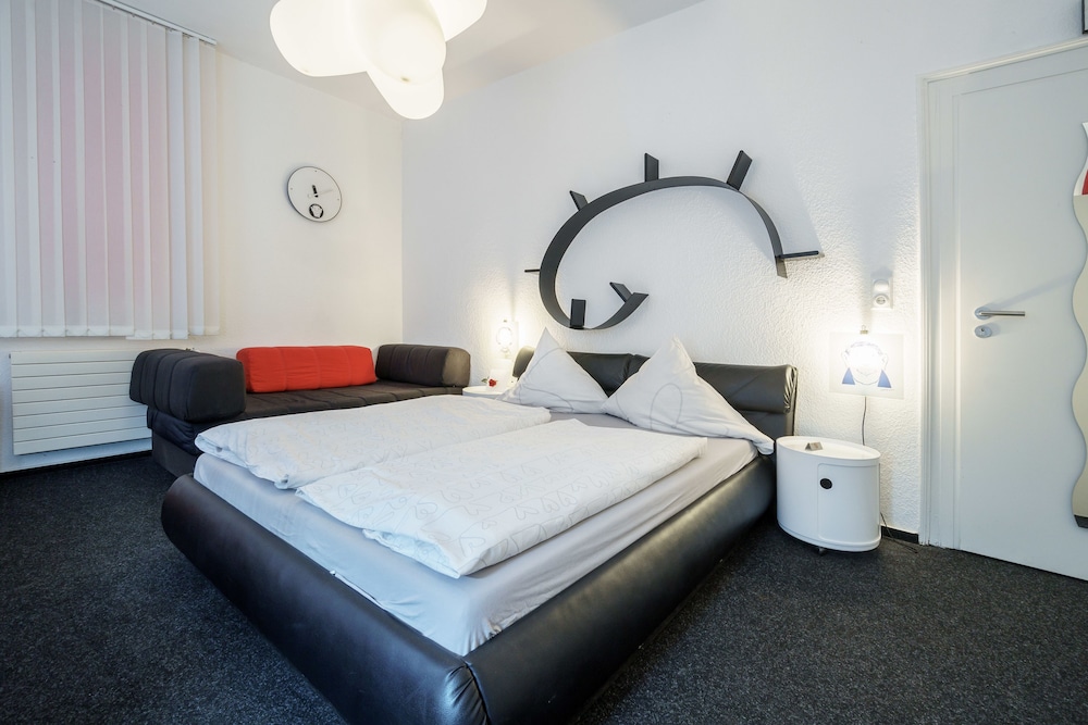 Hotel Tusculum 9/41