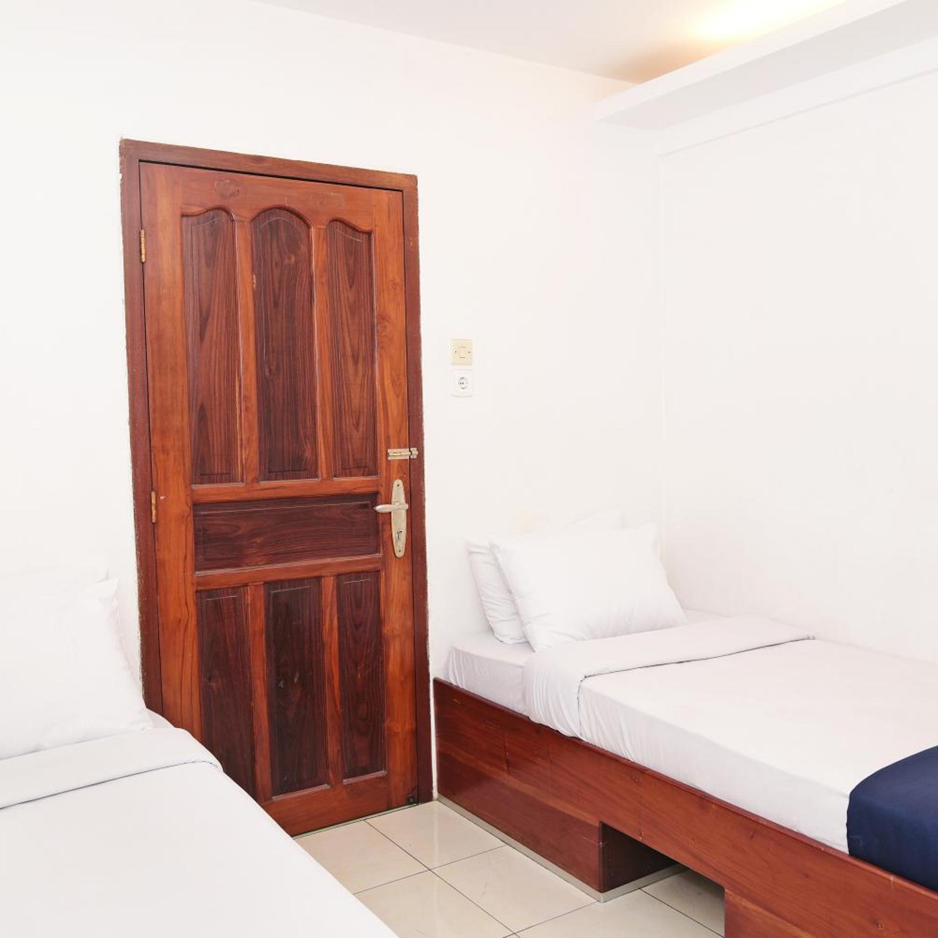 Hotel Olympic Semarang 10/36