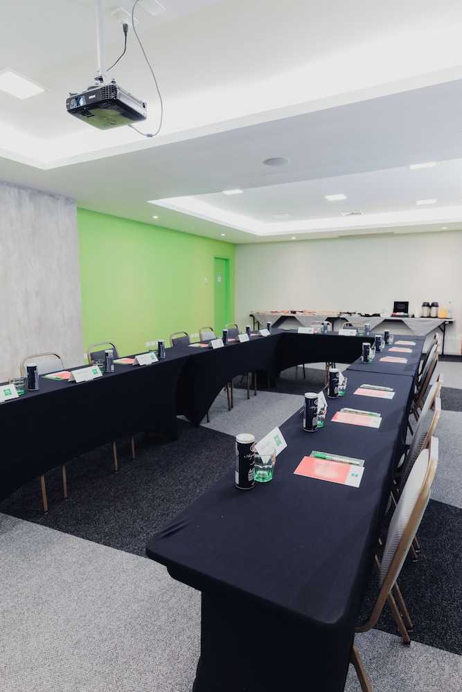 ibis Styles Curitiba Centro Civico 42/50