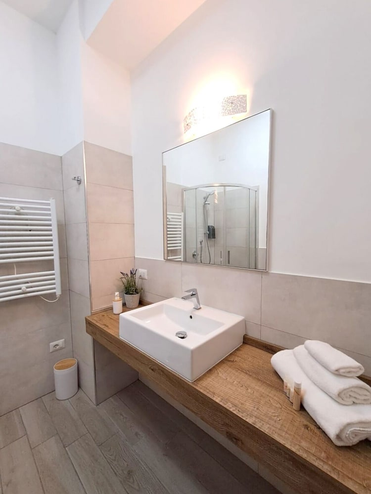 B&B Ajana 21/22