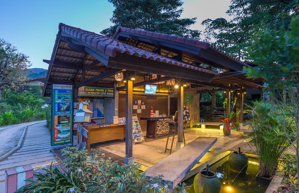 Alama Sea Village Resort in KOH LANTA