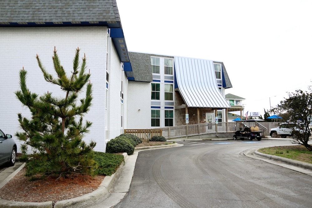 Outer Banks Inn 1/41