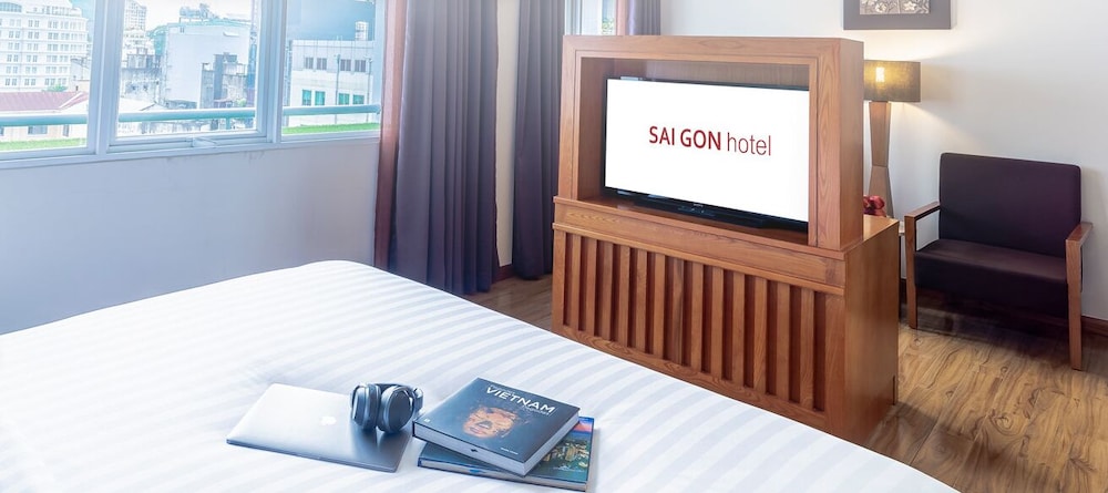 Saigon Hotel 9/50