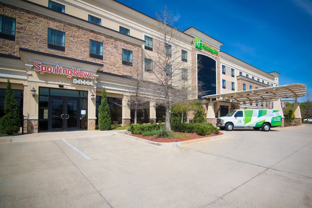 Holiday Inn Arlington Ne Rangers Ballpark 59/69