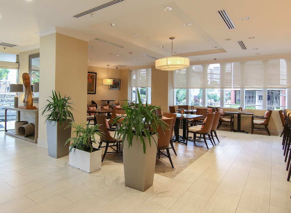 The Executive Hotel 50/59