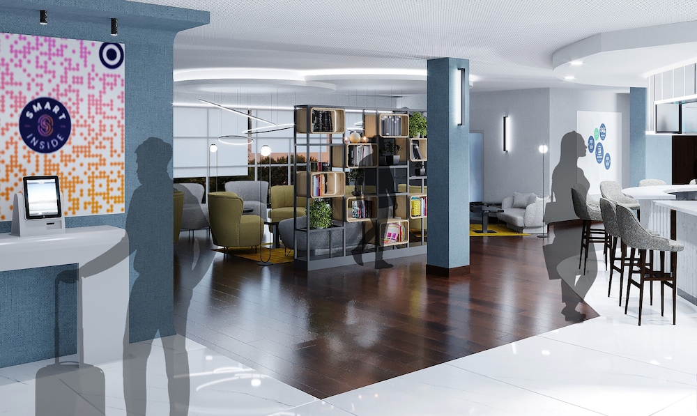 Campanile Smart Lyon Est Bron 40/46