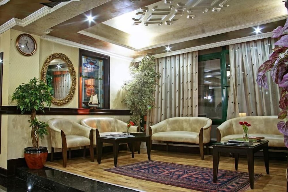 Omur Hotel 35/50