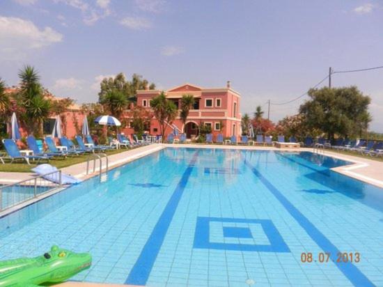 Monika Hotel Apartments 22/55
