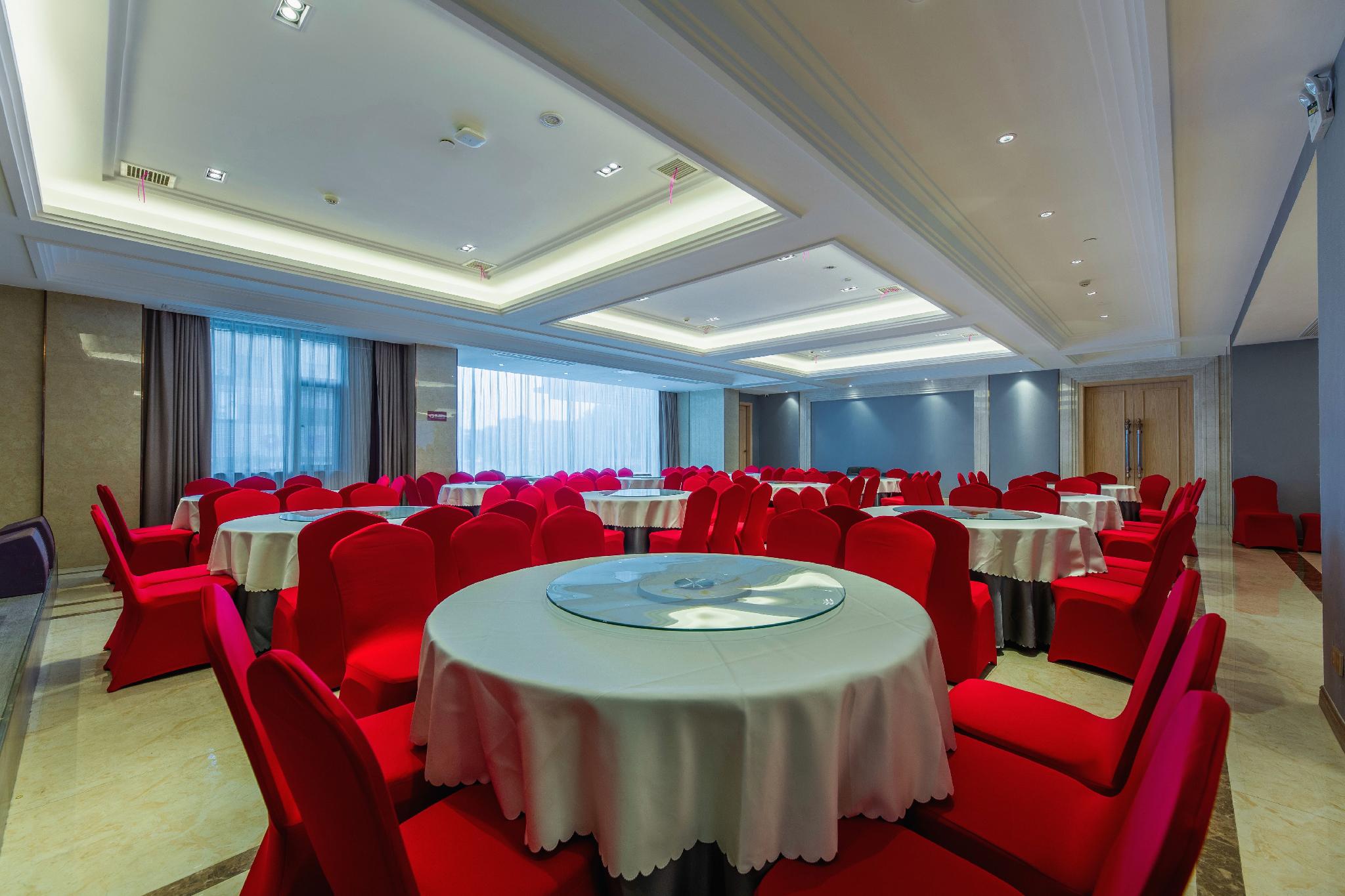 Anyi Jinding Hotel 36/49