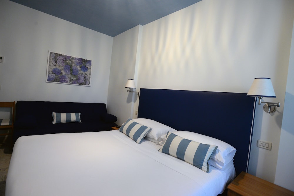 Hotel Giulio Cesare 12/46
