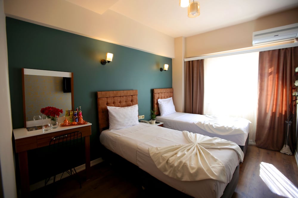 Senyor Garden Hotel 31/50