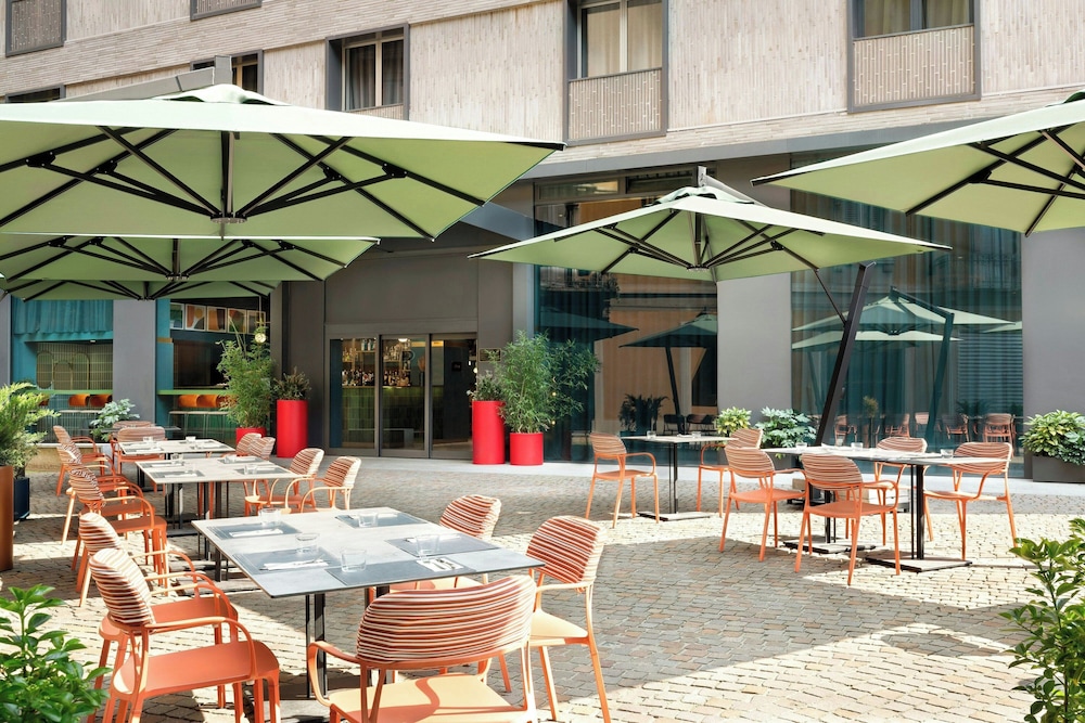 Duo Milan Porta Nuova a Tribute Portfolio Hotel (ex Four Points by Sheraton Milan Center) 35/50