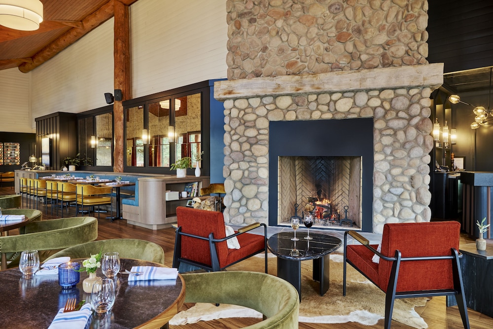 Pyramid Lake Resort 31/48