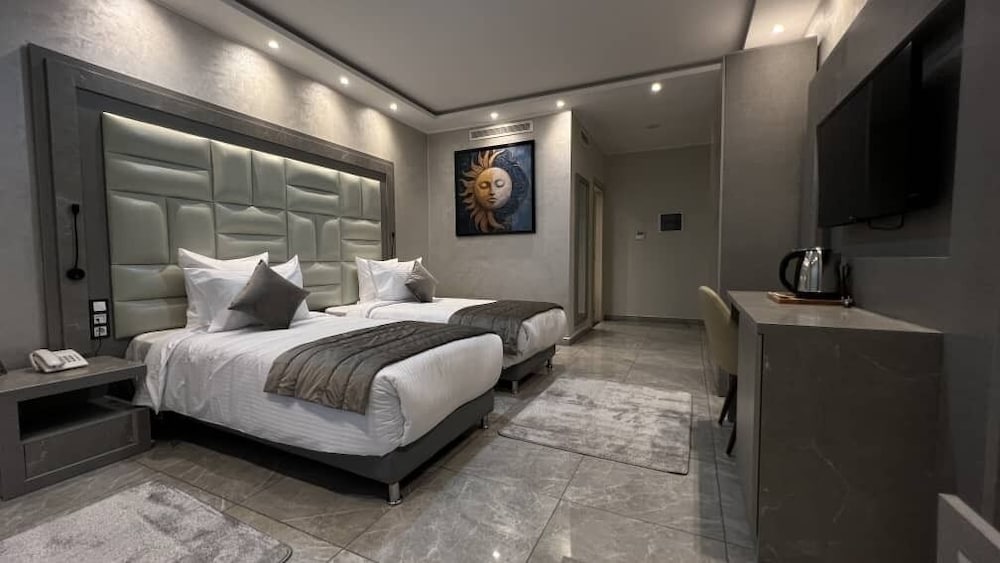 RV Hotel - Dely Brahim 7/13