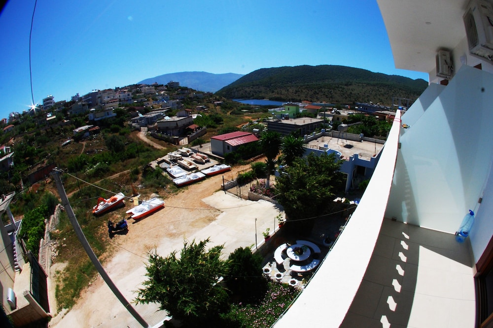 Vila Renato 43/49