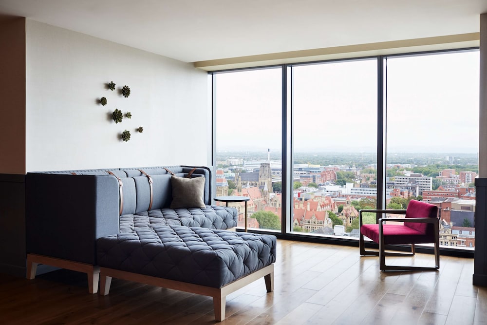 STAYBRIDGE SUITES MANCHESTER - OXFORD ROAD 32/52