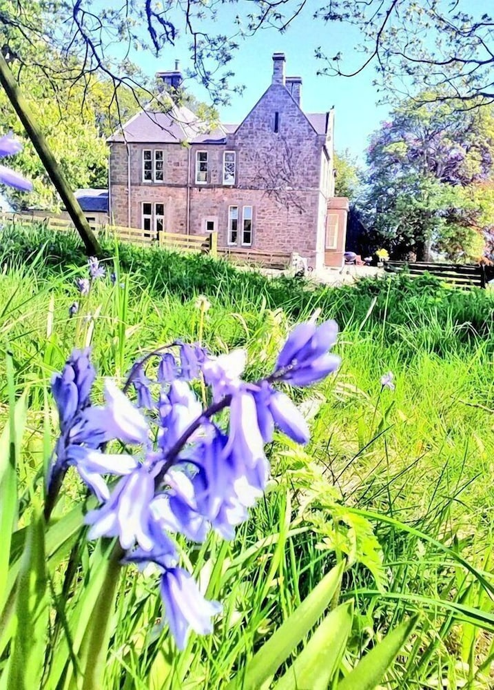 The Gables 34/46