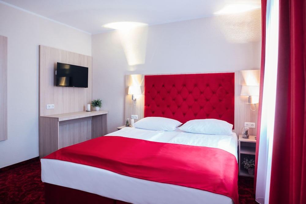 Hotel Austria 5/29