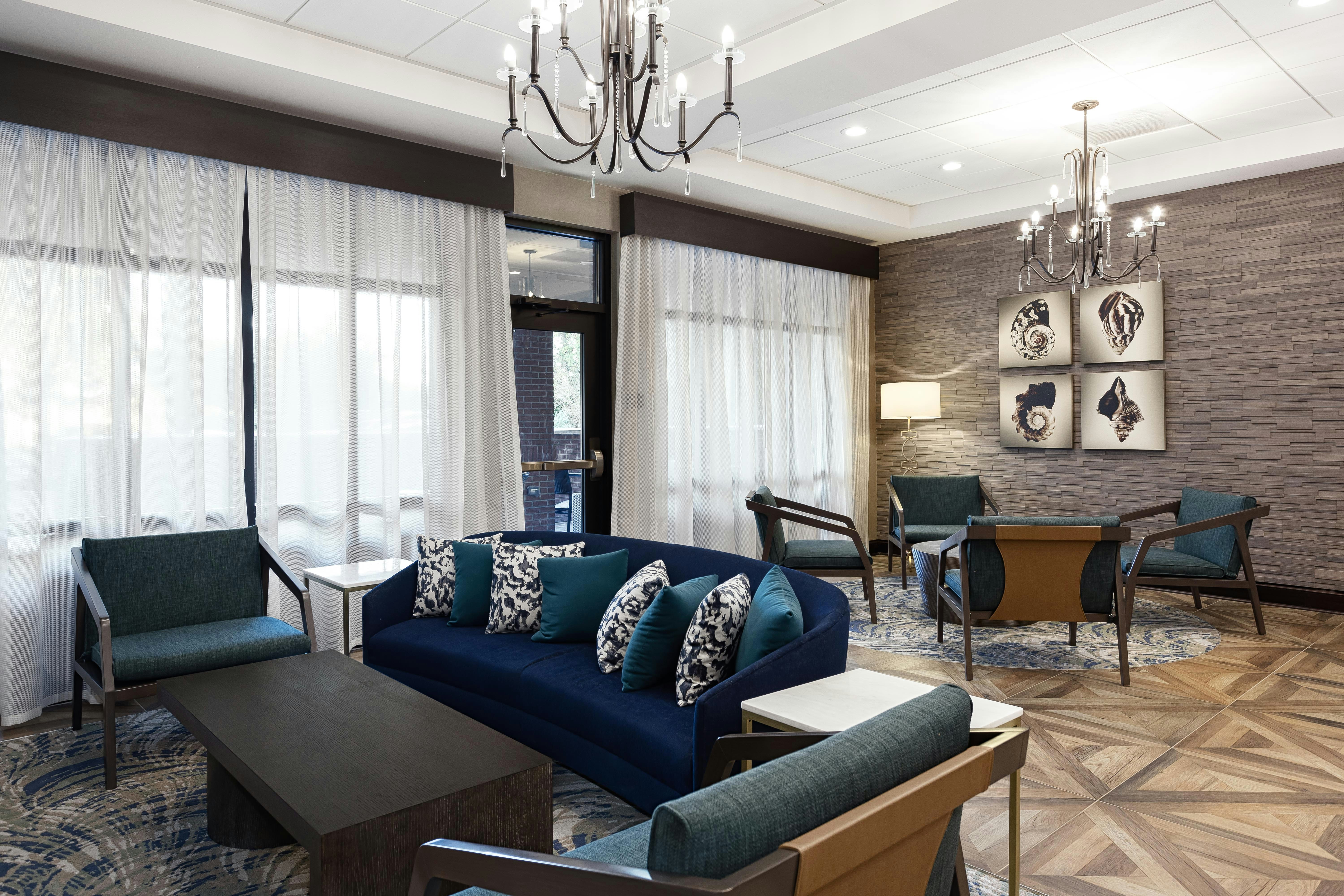 Doubletree By Hilton Charleston Mount Pleasant 10/22